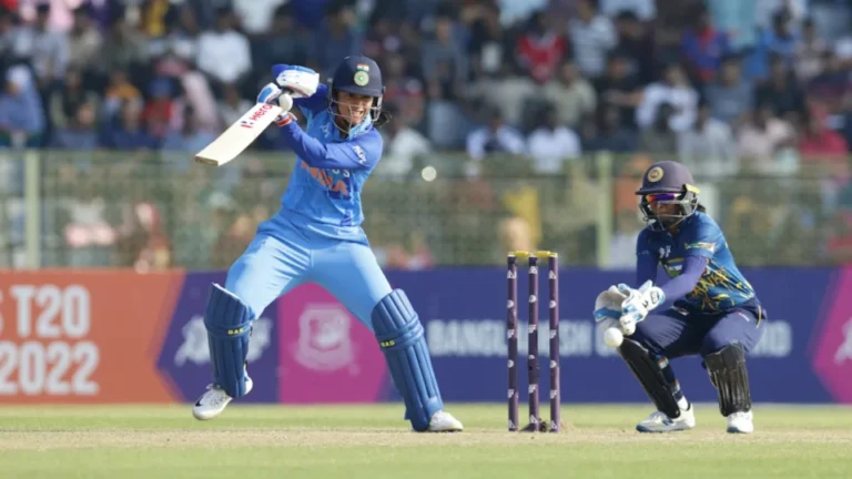 Renuka and Mandhana Guide India to Seventh Asia Cup Title